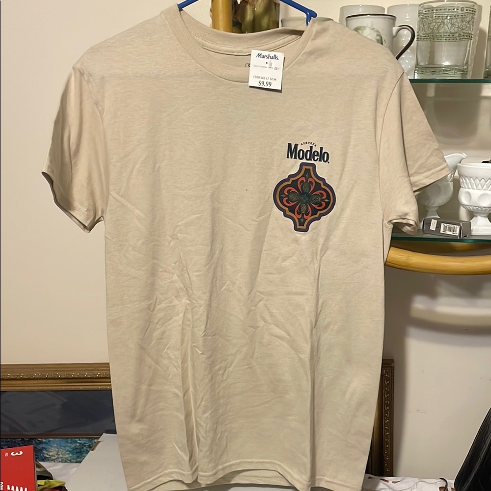 BNWT Modelo Cream T-Shirt for Men 000433